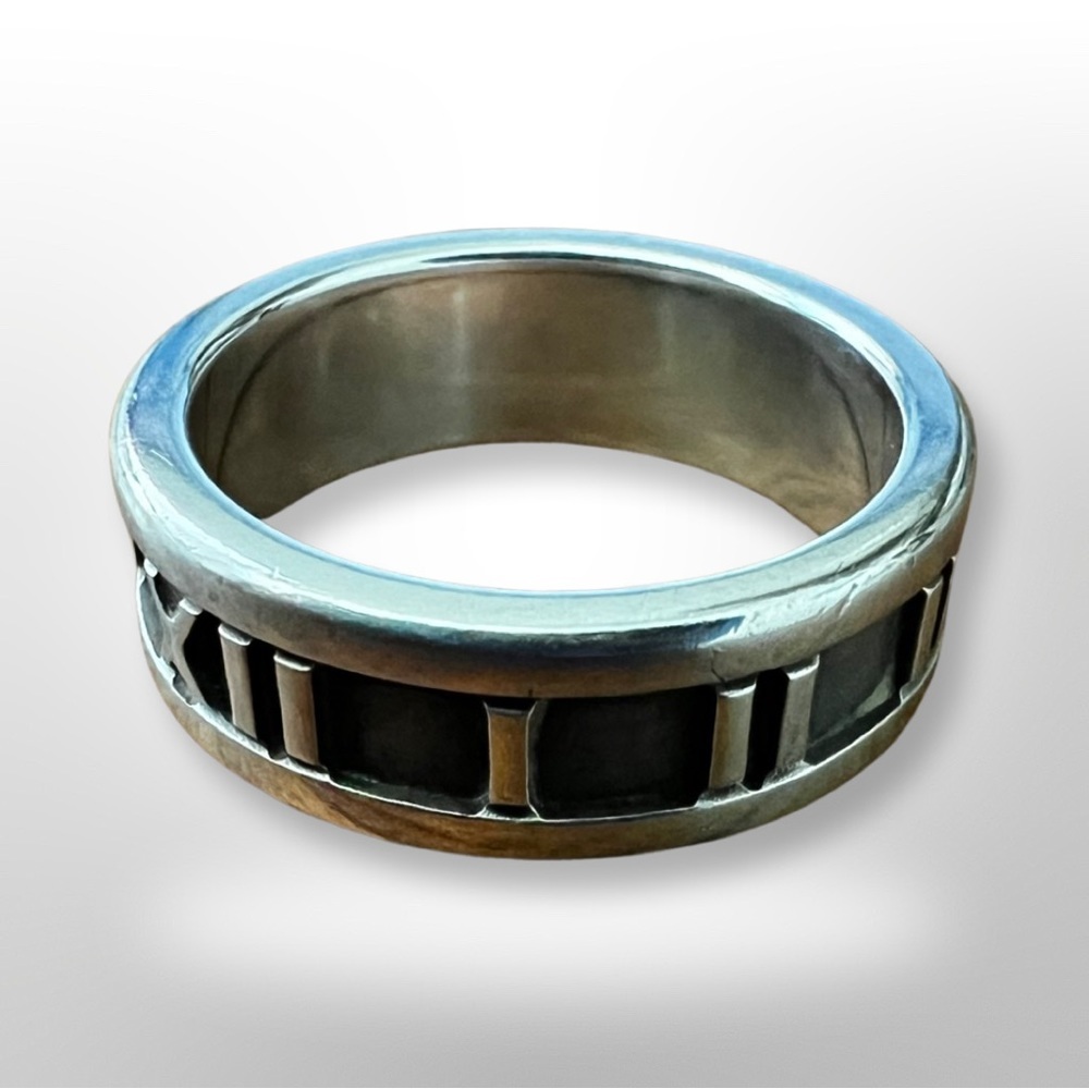 Tiffany and Co. Atlas Narrow Band Size 5 - Picture 3 of 6